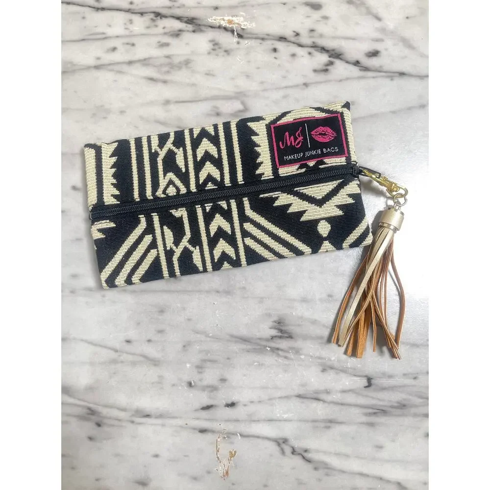 Makeup Junkie Bags Black Beige Aztec Print Lay-Flat Cosmetic Bag Pouch Size Mini